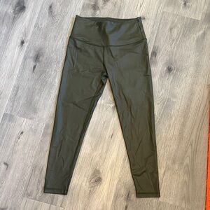 Victoria Sport Olive Leggings knockout by Victoria’s Secret